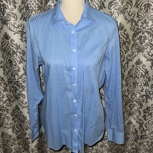 Gap Blue Polka Dot Fitted Button Down Shirt
